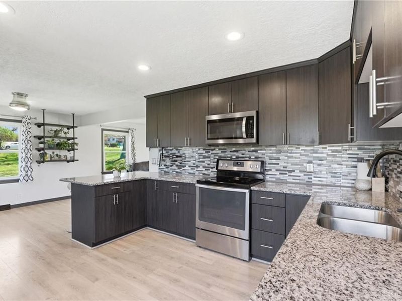 2930 E Leffel Lane, Springfield Township, OH 45505 Photo 16