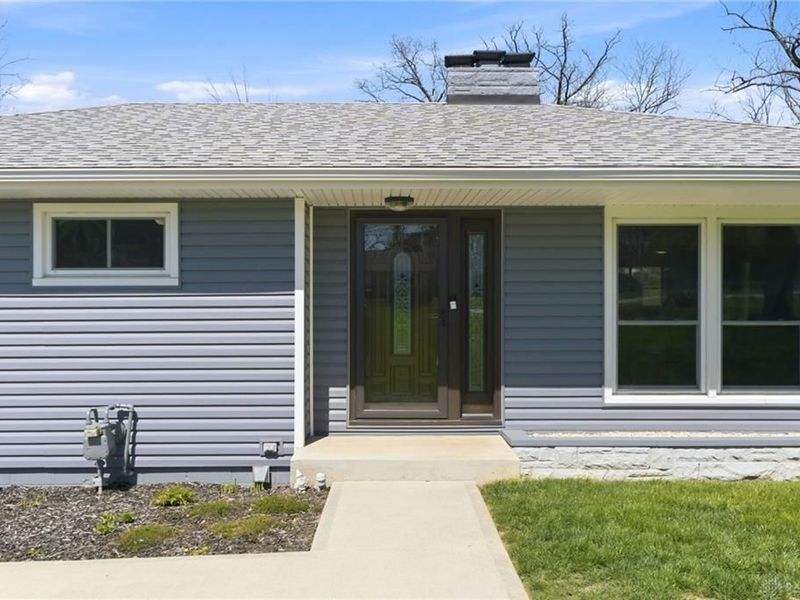 2930 E Leffel Lane, Springfield Township, OH 45505 Photo 5