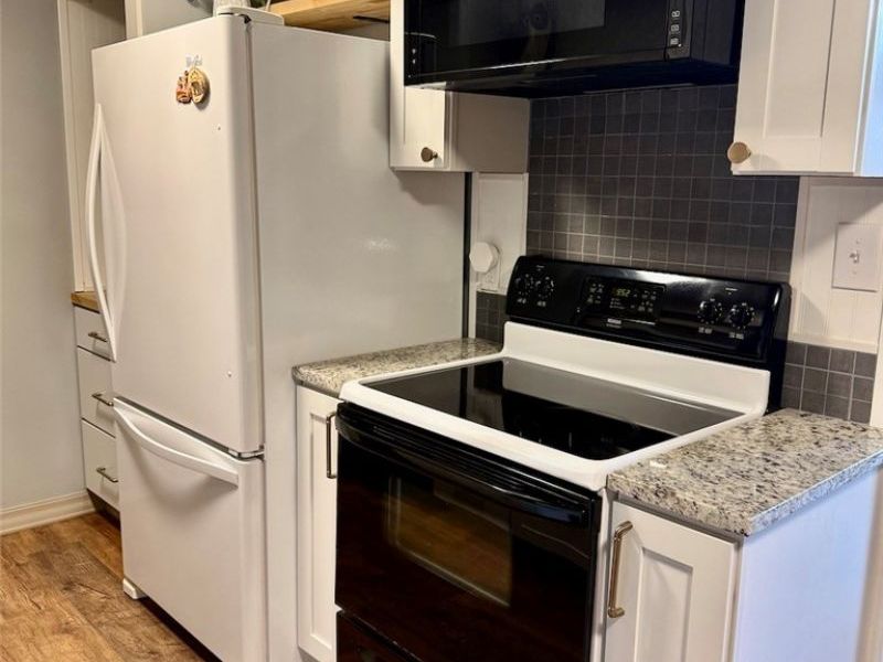 9831 Sunrise Boulevard , Unit P27, North Royalton, OH 44133 Photo 19