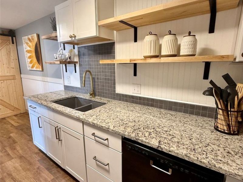 9831 Sunrise Boulevard , Unit P27, North Royalton, OH 44133 Photo 21