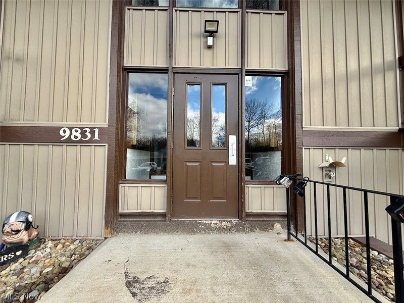 9831 Sunrise Boulevard , Unit P27, North Royalton, OH 44133 Photo 47