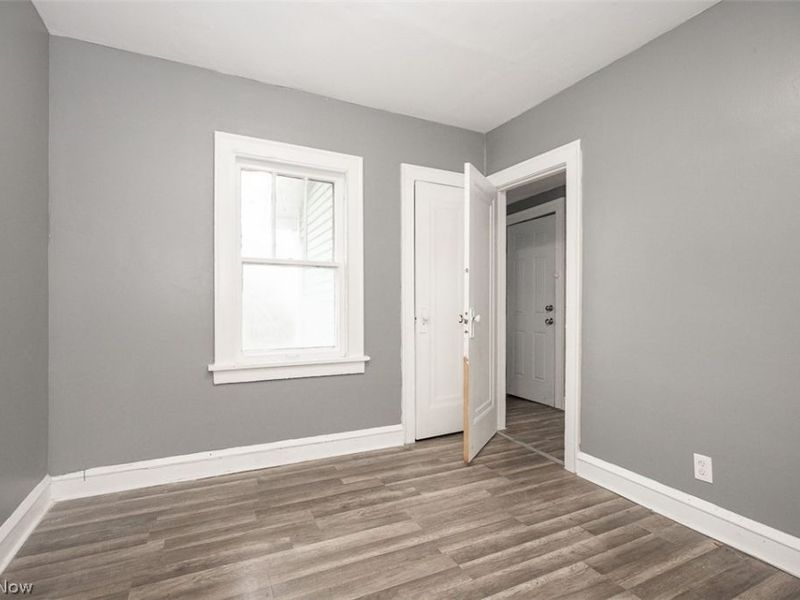 7915 Vineyard Avenue , Cleveland, OH 44105 Photo 16