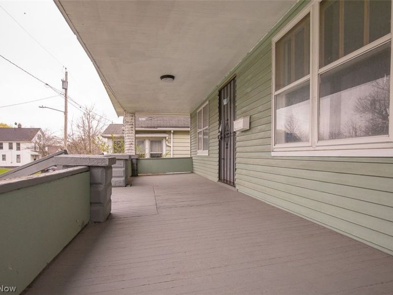 7915 Vineyard Avenue , Cleveland, OH 44105 Photo 24