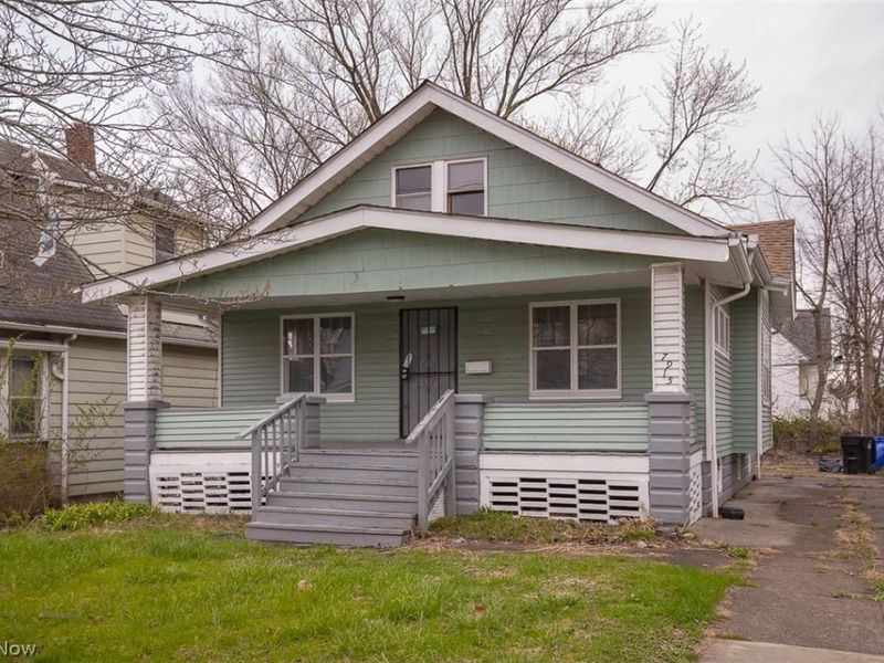 7915 Vineyard Avenue , Cleveland, OH 44105 Photo 25