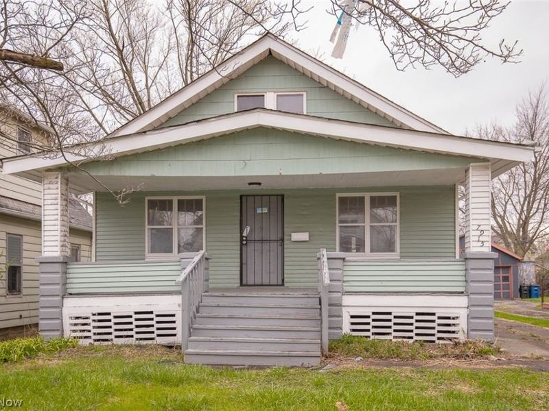 7915 Vineyard Avenue , Cleveland, OH 44105 Photo 26