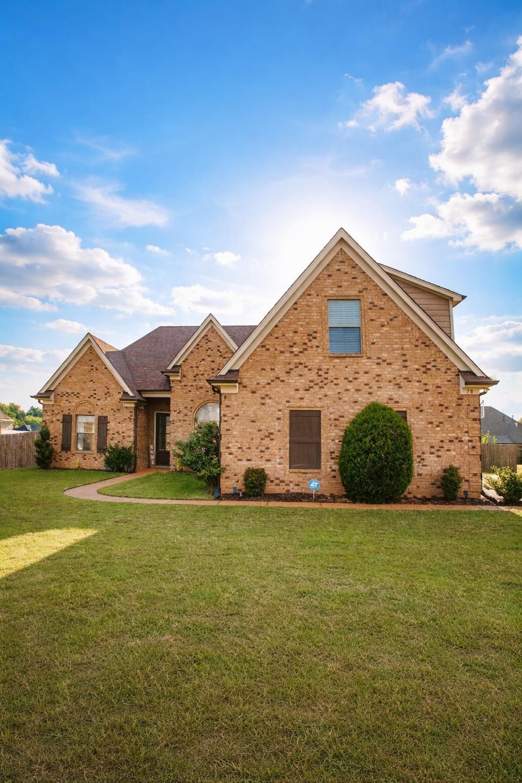 70 James Xing, Oakland, TN 38060 Main Photo