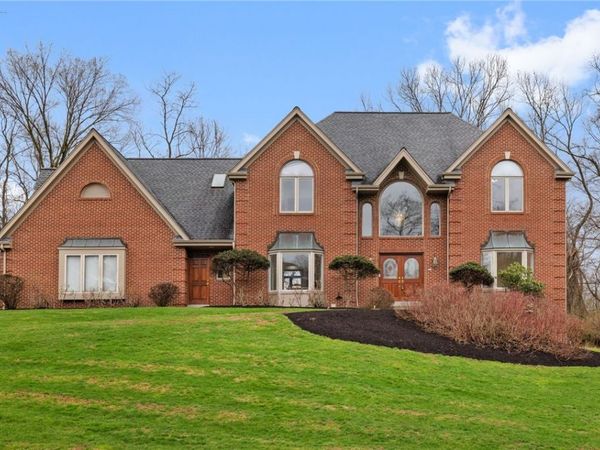 910 Settlers Ridge Road, Pittsburgh, PA 15238