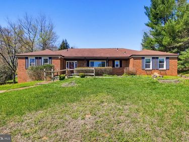 15884 MEADOW WALK ROAD, WOODBINE, MD 21797