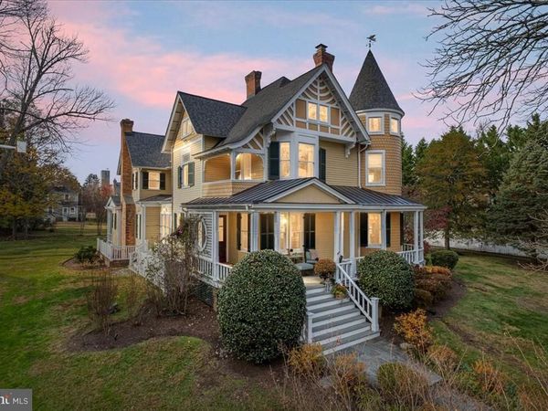 10400 MONTGOMERY AVENUE, KENSINGTON, MD 20895