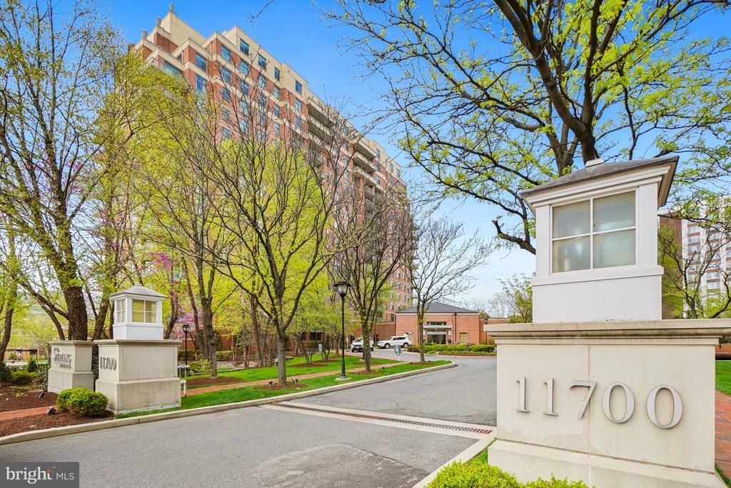 11700 Old Georgetown Road, Unit 214, Rockville, MD 20852 Main Photo