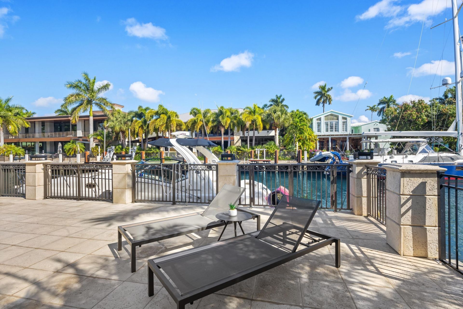 620 Coral Way, Fort Lauderdale, FL 33301 Photo