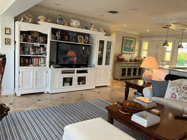 1607 SE 12th Court, Fort Lauderdale, FL 33316 Photo