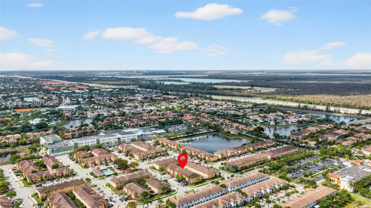 8766 NW 112th Path, Doral, FL 33178 Photo