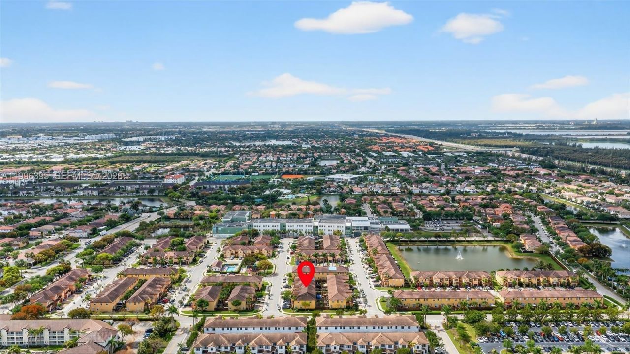 8766 NW 112th Path, Doral, FL 33178 Photo