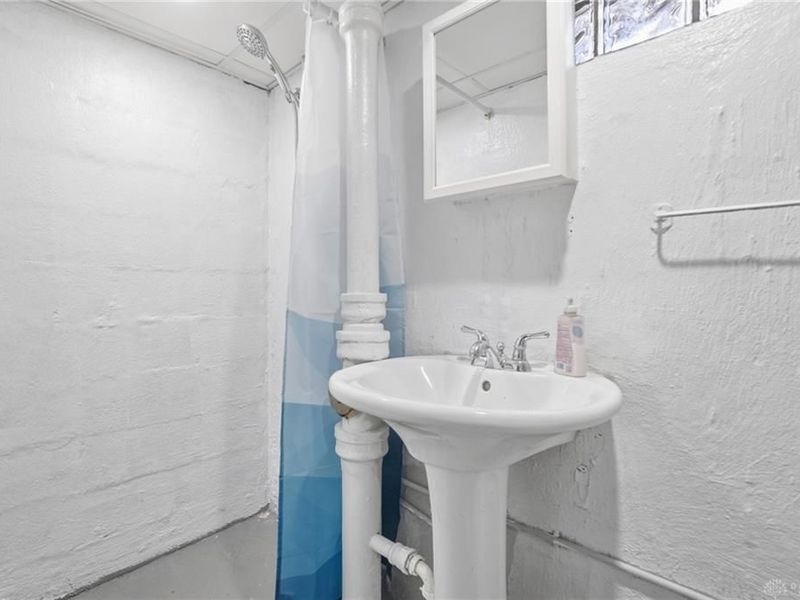 5450 Lawrence Road, Cincinnati, OH 45248 Photo 39