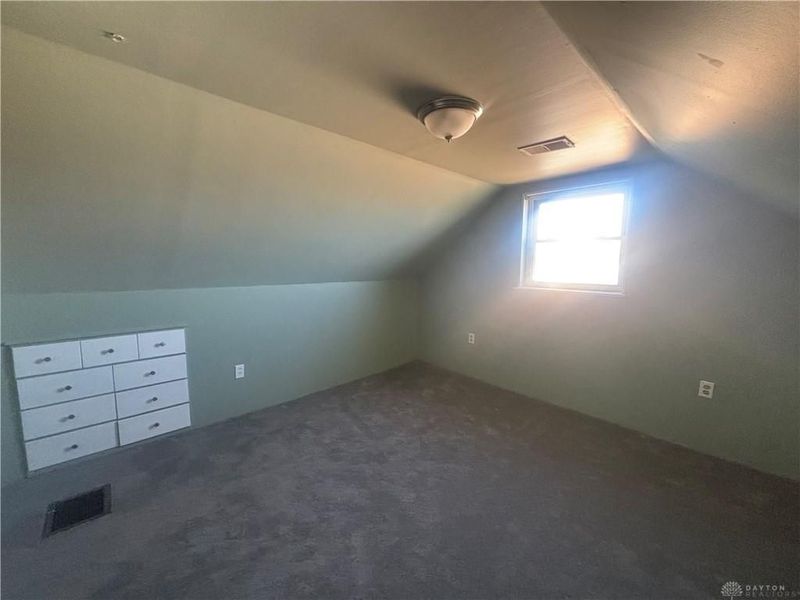 5450 Lawrence Road, Cincinnati, OH 45248 Photo 6