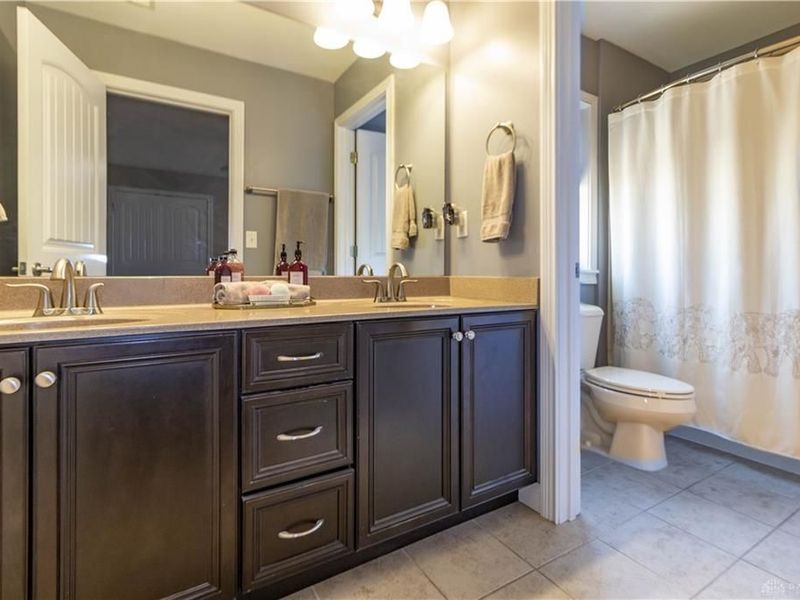 880 Sunrise Ridge Court, Maineville, OH 45039 Photo 33