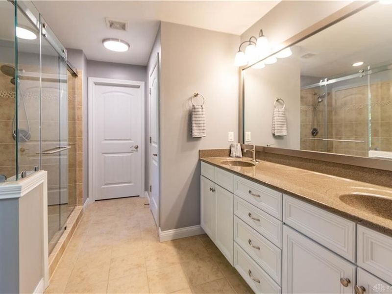 880 Sunrise Ridge Court, Maineville, OH 45039 Photo 40