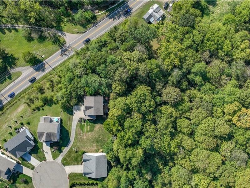 880 Sunrise Ridge Court, Maineville, OH 45039 Photo 8