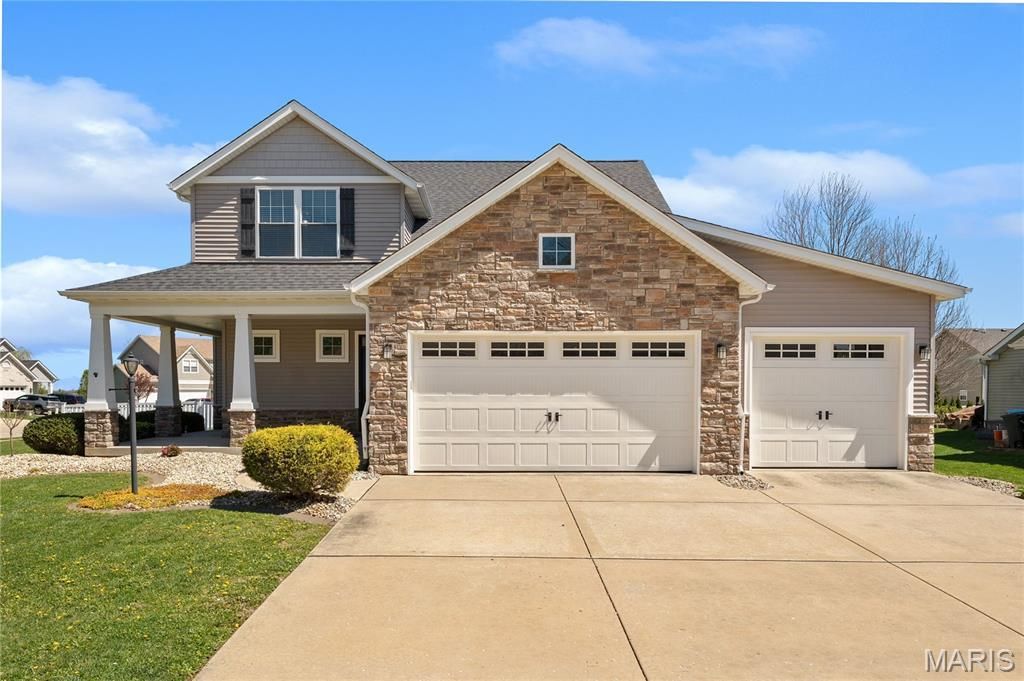 3151 Birmingham Drive, Glen Carbon, IL 62034 Main Photo