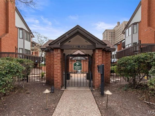 4444 Lindell Boulevard, Unit 6, St Louis, MO 63108