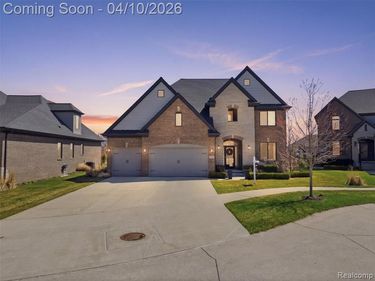 60676 Onyx Court, Washington Twp, MI 48094