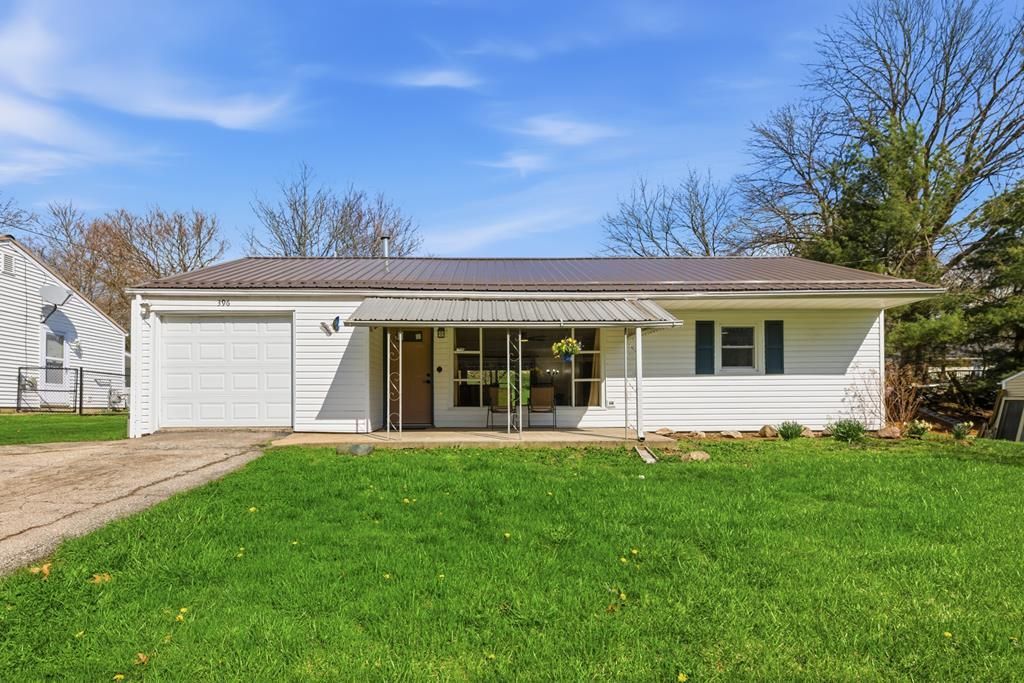 396 Charvid Ave, Mansfield, OH 44905 Main Photo