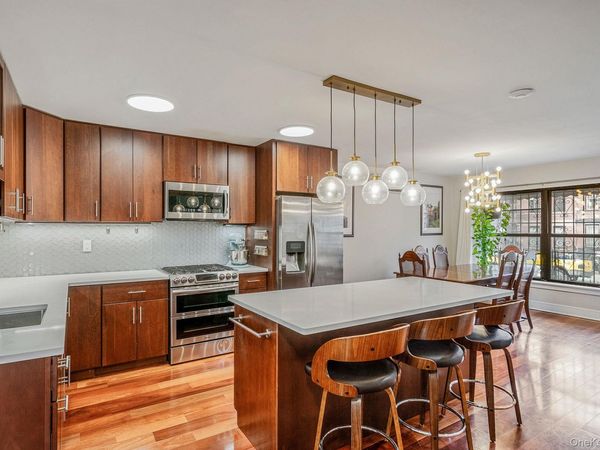 682 Lexington Avenue, Brooklyn, NY 11221