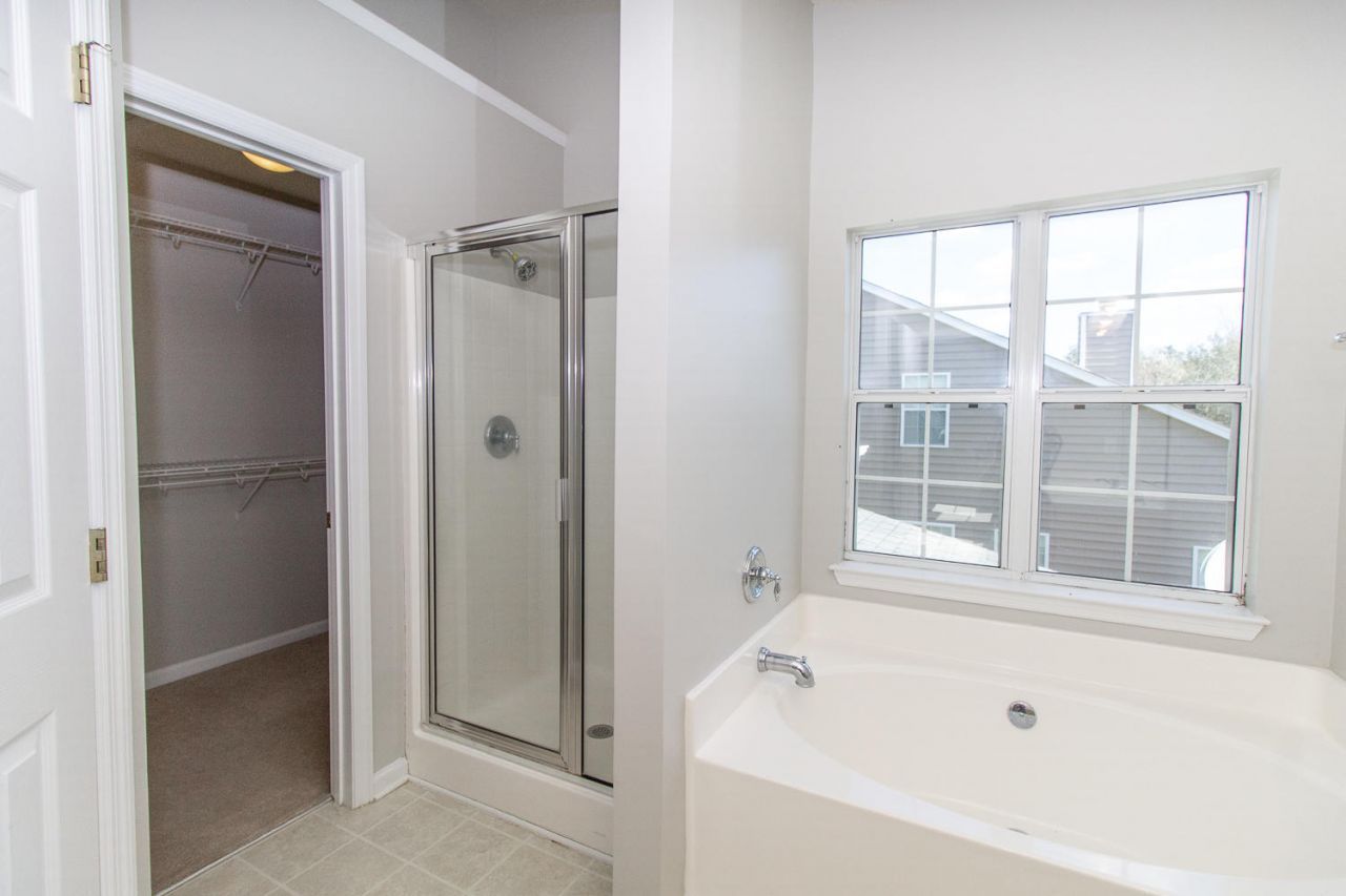 113 Carolinian Drive Photo 15