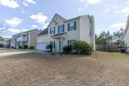 113 Carolinian Drive photo 4