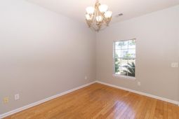 113 Carolinian Drive photo 4