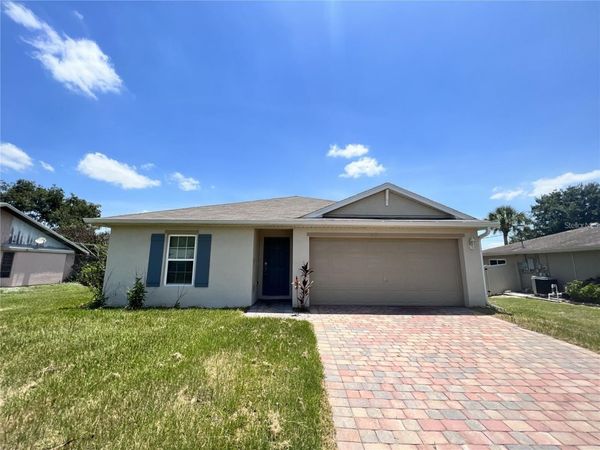1042 BOUNDS STREET , PORT CHARLOTTE, FL 33952