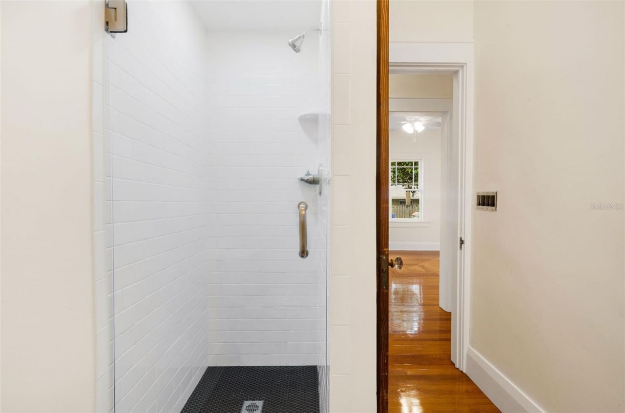 802 Johnson Avenue , Lakeland, FL 33801 Photo