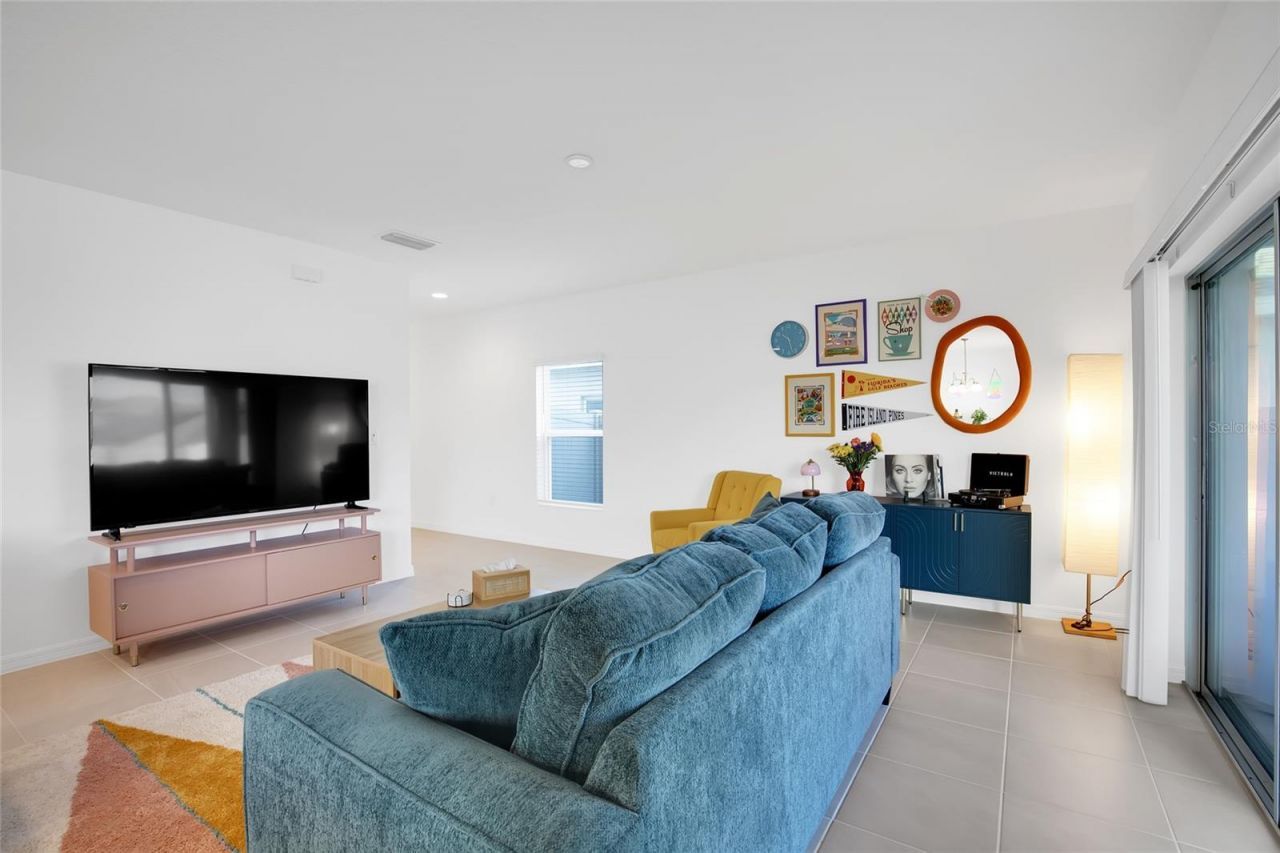 1601 Swan Swim Drive , Davenport, FL 33837 Photo