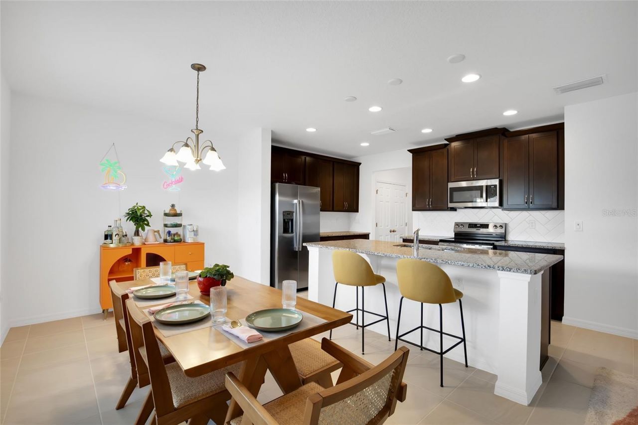 1601 Swan Swim Drive , Davenport, FL 33837 Photo