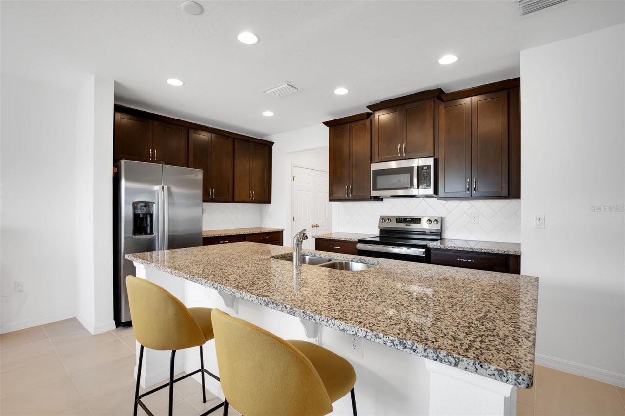 1601 Swan Swim Drive , Davenport, FL 33837 Photo