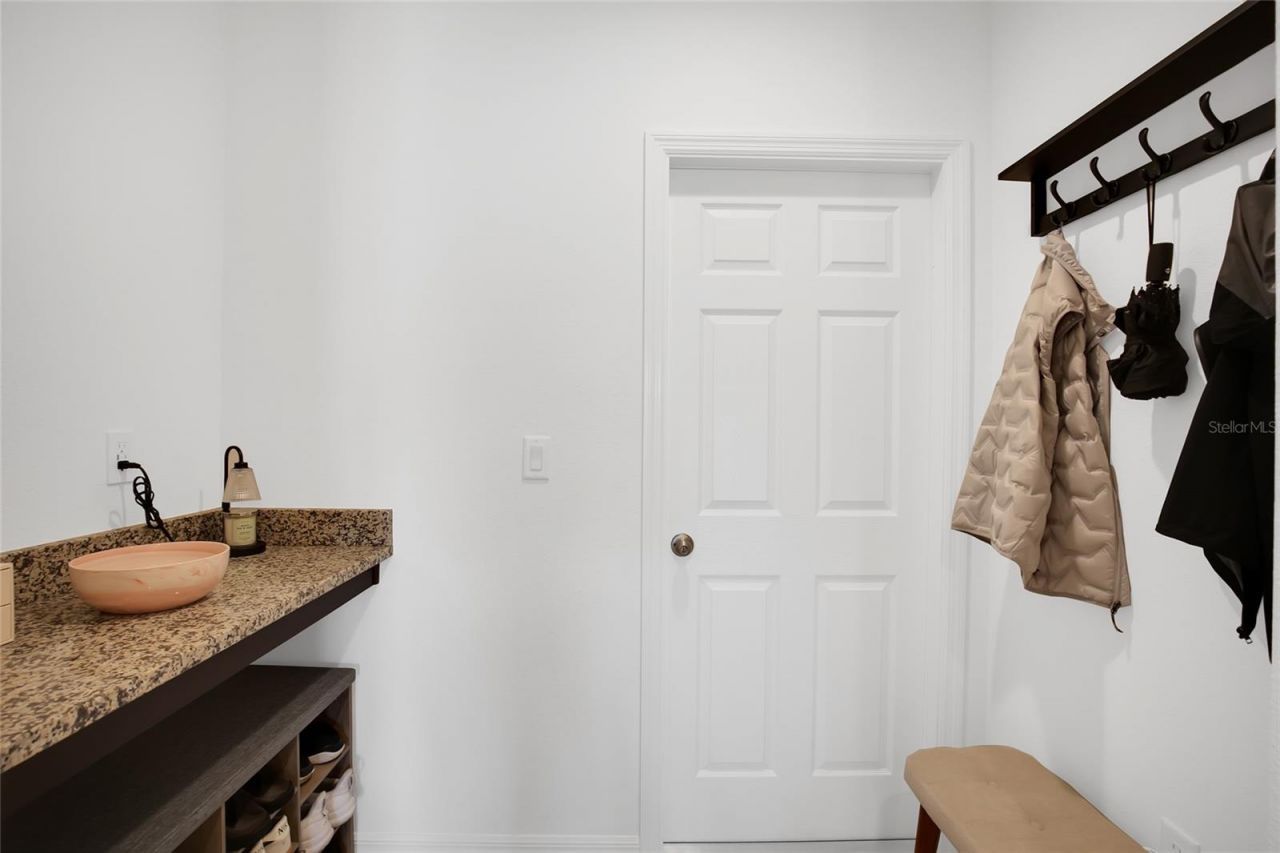 1601 Swan Swim Drive , Davenport, FL 33837 Photo