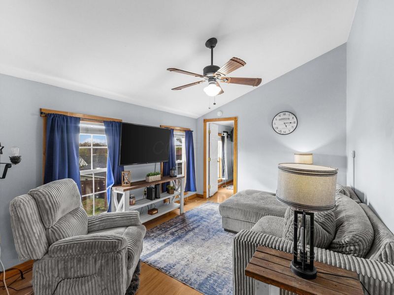 19404 High Street, Adelphi, OH 43101 Photo 14