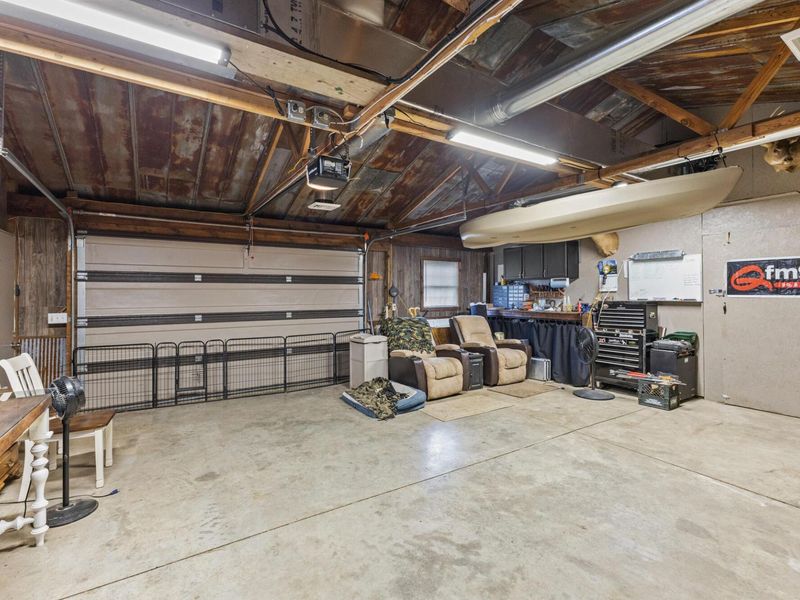 19404 High Street, Adelphi, OH 43101 Photo 30