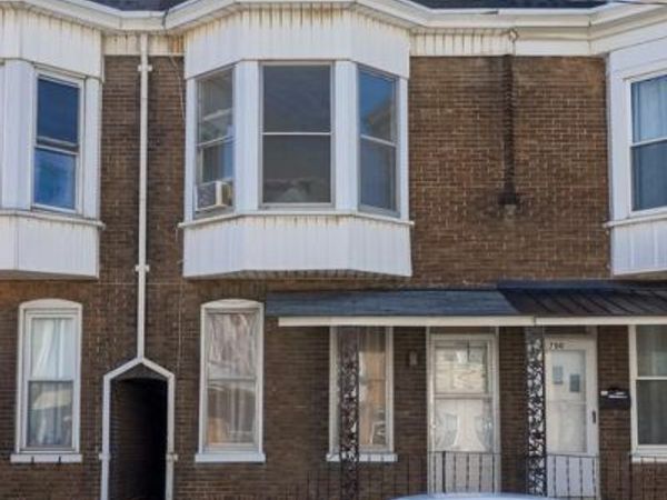 702 YORK STREET, YORK, PA 17403
