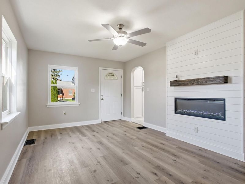 412 Cape Cod Drive, Springfield, OH 45505 Photo 6