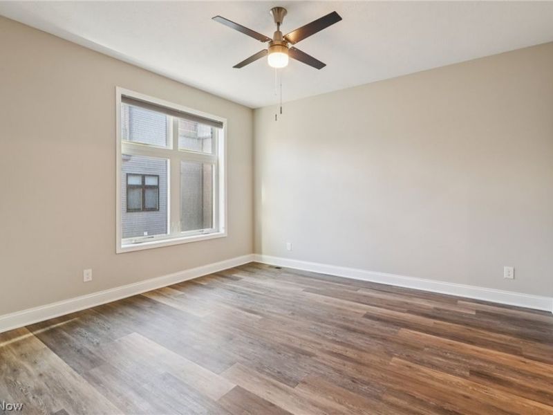 1446 E 14th Street, Cleveland, OH 44114 Photo 28