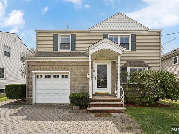 50 Beech Street, MAYWOOD, NJ 07607