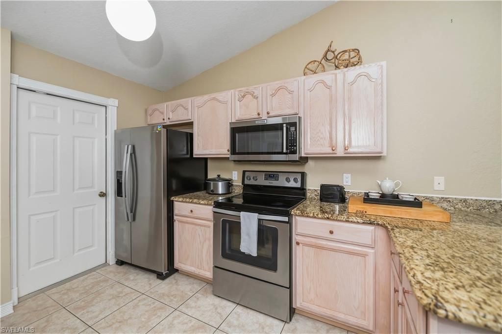 11640 Pine Hammock Cir, Fort Myers, FL 33919 Photo