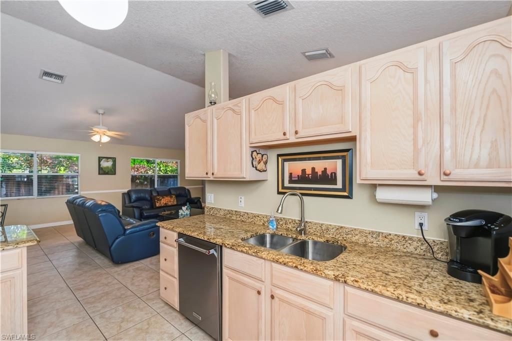 11640 Pine Hammock Cir, Fort Myers, FL 33919 Photo