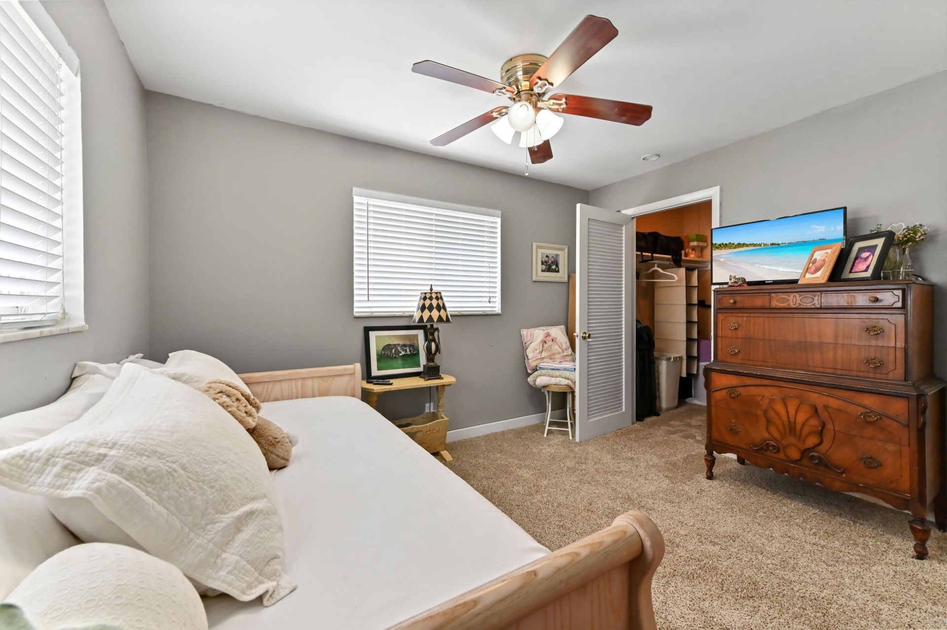 1560 Roy Drive, West Palm Beach, FL 33415 Photo