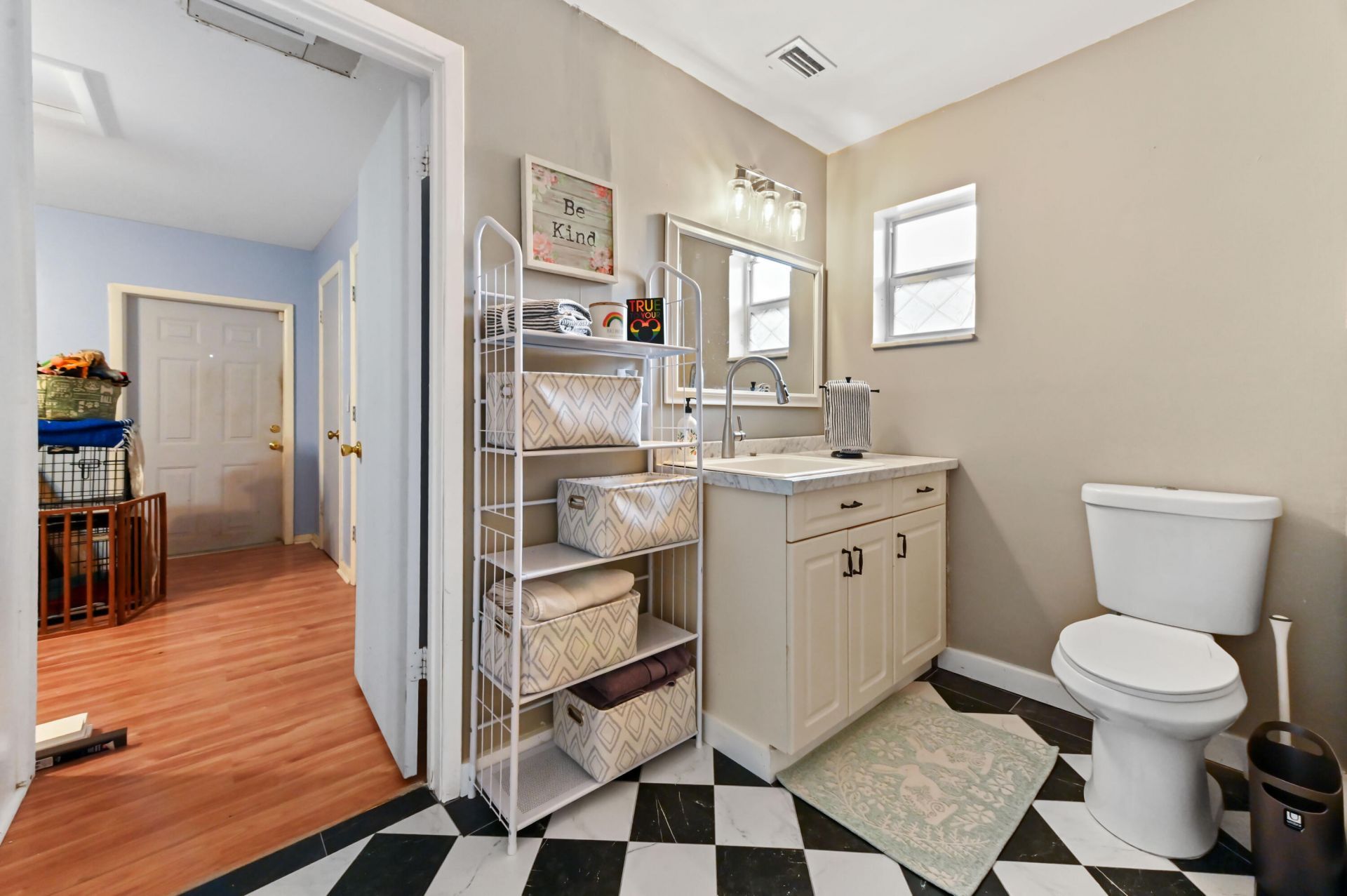 1560 Roy Drive, West Palm Beach, FL 33415 Photo