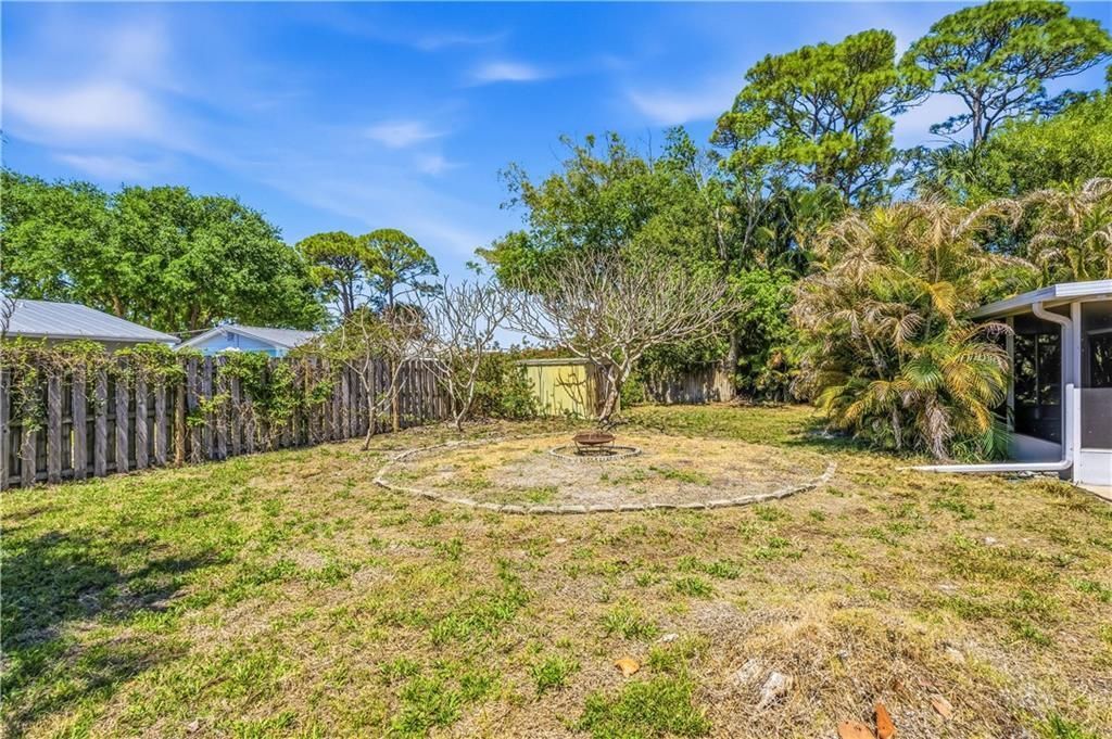 1202 SE Madison Avenue, Stuart, FL 34996 Photo