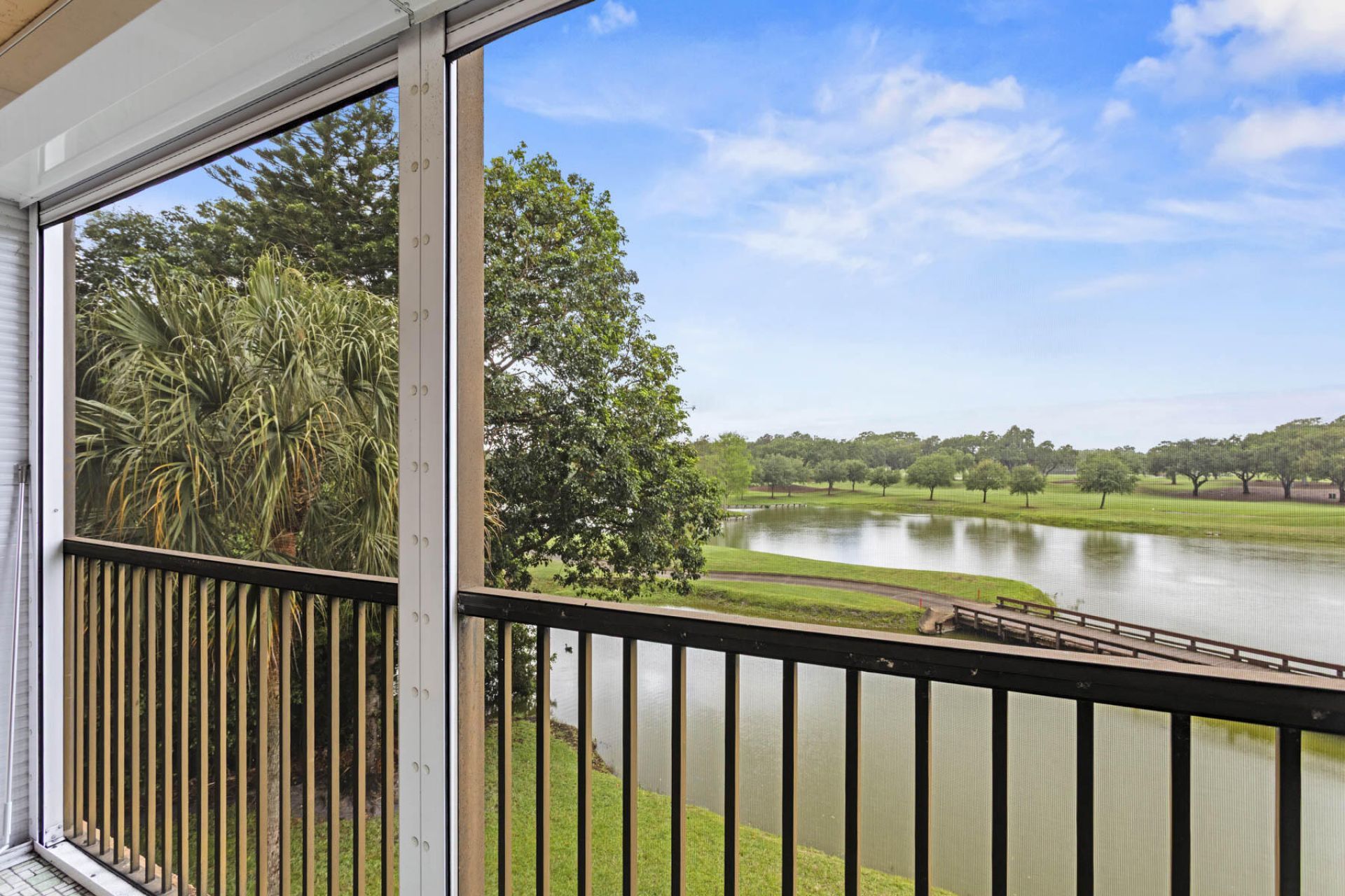 3001 W Rolling Hills Circle, Unit 301, Davie, FL 33328 Photo