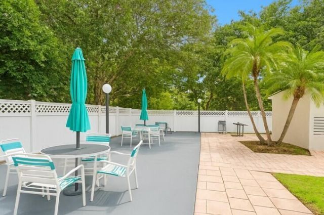 3001 W Rolling Hills Circle, Unit 301, Davie, FL 33328 Photo